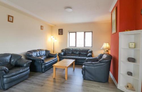 Barrow-on-Trent Casa | Stensonhill Lodge