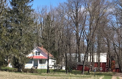 Goodman Casa | Step back in time at Clarence's Place retreat, our little farm in the woods.