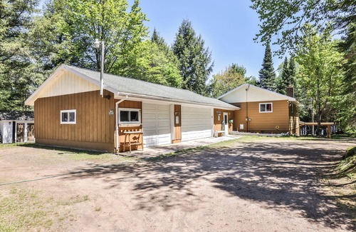 St Germain Cabaña | Stepaway Vacation Rentals- Pop's Place