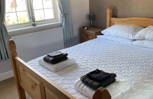 Taunton Casa | Steppes cottage
