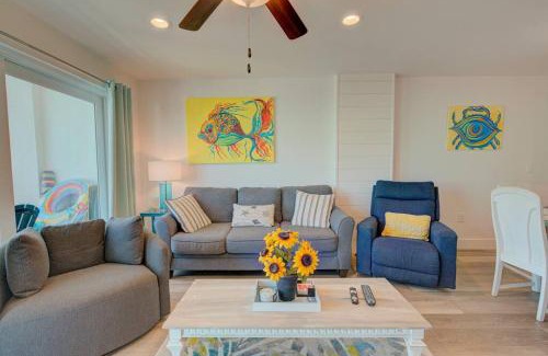 Madeira Beach Apartamento | Steps across from Madeira Beach, heated pool- Luxury 3 bedrooms, 3 full bathrooms