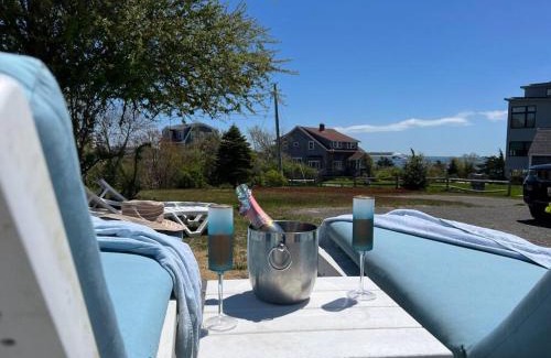 West Yarmouth Casa | Steps away from Lewis Bay