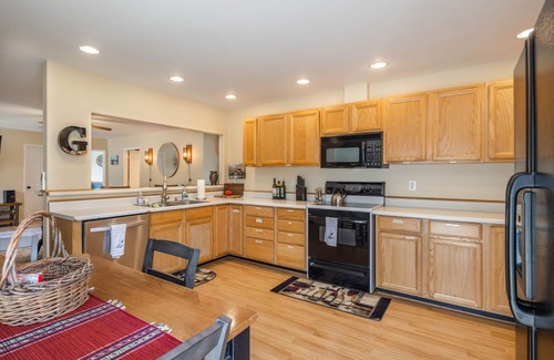 Roslyn Casa | Steps from historic downtown Roslyn and trailheads