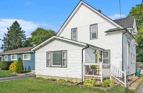 Valparaiso Casa | Steps from Journeyman in Downtown Valparaiso