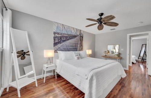 Birch Park Finger Streets Casa | Steps from the Beach Heated Pool Seaside Key