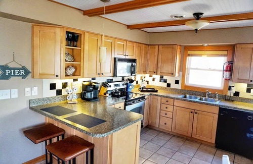 Rodanthe Casa | Steps from the ocean in the Outer Banks - New Hot Tub, Deck & Dog Run!