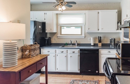 Blodgett Mills Casa | Steps from the Ski Slopes! Mountain Getaway @ the Peak