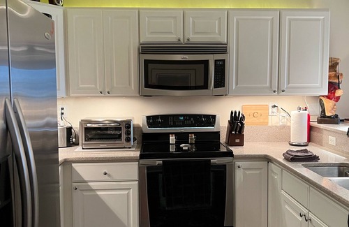 Bluff City Condominio | Condo a solo unos pasos del Bristol Motor Speedway.