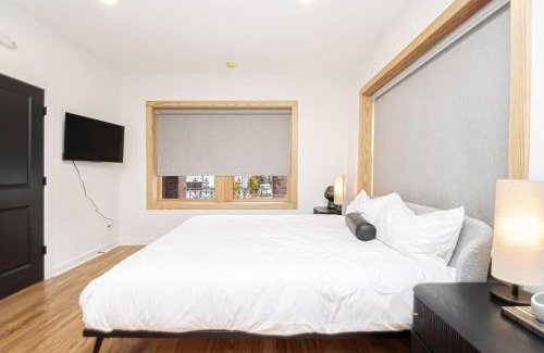Hot Springs Apartamento | Steps to Bathhouses, Historic Studio, KING BED, Room # 101