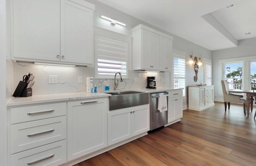 Port St. Joe Casa | ☀️Steps to Beach | Great Decks | Golf Cart Available | Home Away From Home☀️