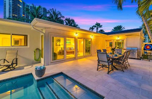 Lauderdale Beach Casa | Steps to Beach Heated Pool Kiwi Key Residences