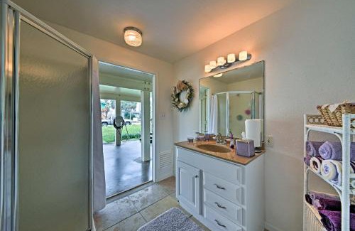 Pirates Beach Casa | Steps to Beach Home with Deck in Galveston!
