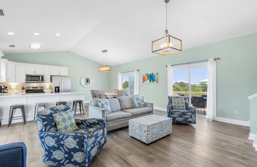 Morgantown Casa | Steps To Beach, Pool, Balcony Gulf Views, Firepit, Arcade, 4BR House, Morgantown