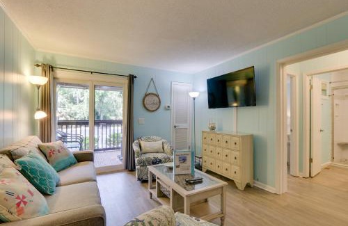North Forest Beach Apartamento | Steps to Beach, Coligny Plaza Hilton Head Condo!