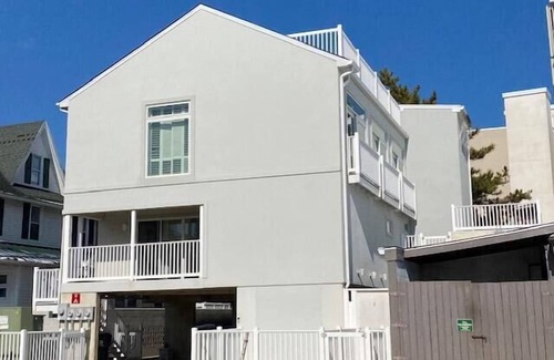 Sussex County Condominio | Steps to Beach, Boardwalk & More! Cozy 2BR/2BA Condo with Ocean Views!