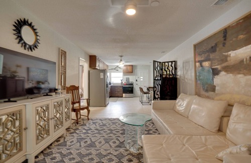 Redington Shores Casa | Steps to Gulf: Updated Duplex in Redington Shores!