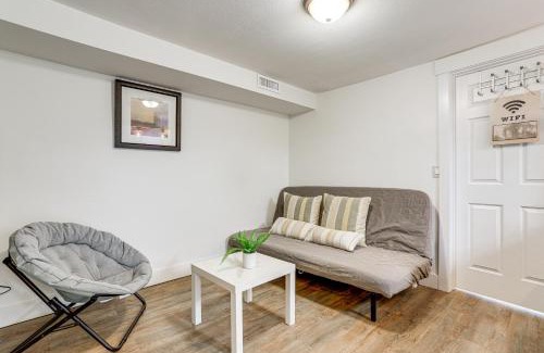 Viewpoint Apartamento | Steps to Idylwood Park Beach Redmond Retreat!