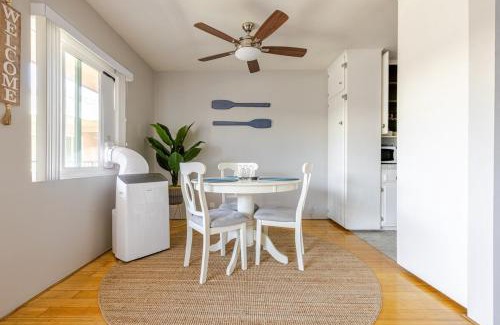 Alamitos Beach Apartamento | Steps to Ocean Bliss