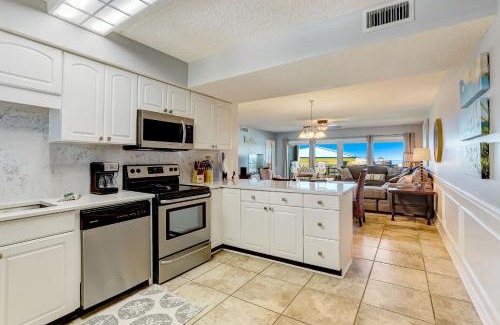 Fernandina Beach Apartamento | Steps to Oceanside Condo