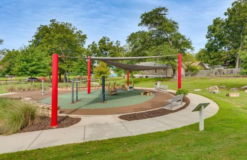 Douglasville Casa | Steps to Playground Family Home in Douglasville!