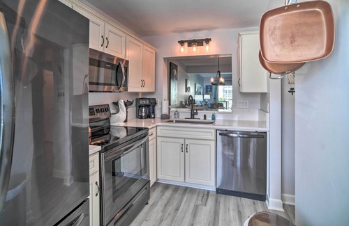 Oceanmarsh Subdivision Condominio | ¡NUEVO! St Helena Island Resort Condo- Pasos a la playa