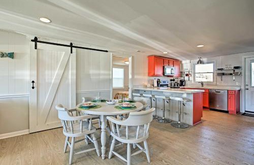 Holden Beach Casa | Steps to Shore! Group Retreat in Holden Beach