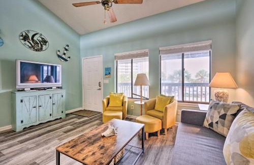 Holiday Beach Apartamento | Steps to the Beach PCB Condo with Balcony!