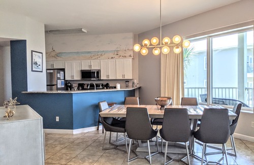 Avalon Beach Estates Condominio | El pompano | Vistas de la playa 3br \ 3ba | 2 suites King | Duerme 8 | Piscina