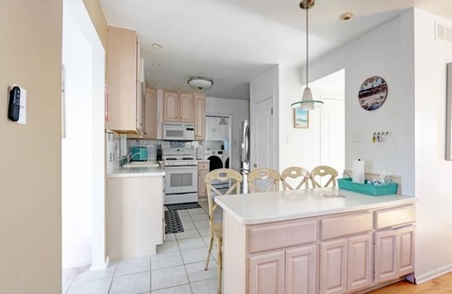 Southend Casa | Steps to the Beach in Brigantine - Sea Point - Beautiful Pool