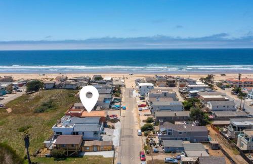 Oceano Casa | Steps to the Beach! Rooftop Deck! Firepit & BBQ!