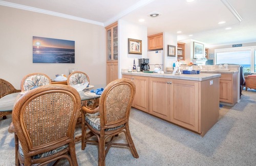 Pajaro Dunes Condominio | Steps to the beach! Charming Shorebird Ocean View Condo on Second Level