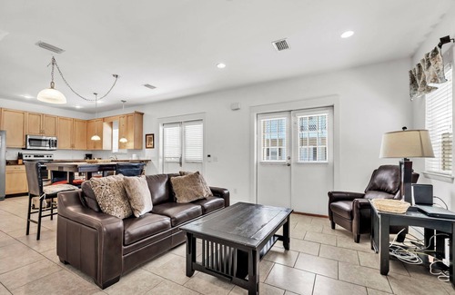 Bel Air Casa | 🏖️Steps to the Beach | Free Parking | Community Pool | Seaview Village #8🏖️