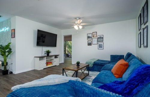 Gainesville Casa | Steps to UF Stadium Game Zone Fun Sleeps 14