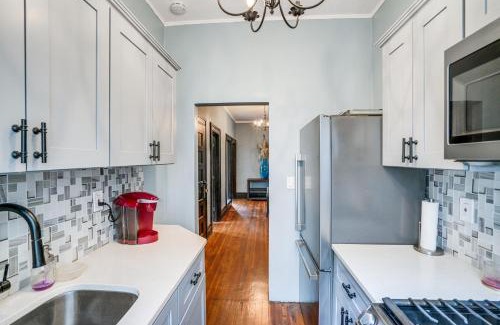 Stockade Historic District Casa | Steps to Union College Home with Shared Yard!