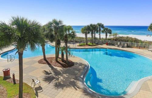 Thomas Drive Casa | Sterling Beach 1402