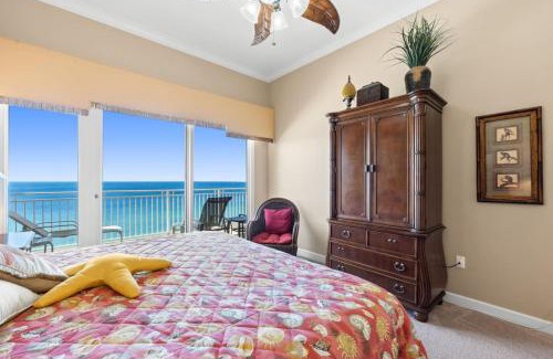 Thomas Drive Casa | Sterling Beach 1402