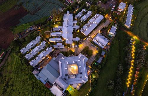 Fern Hill Complejo | Sterling Ooty Fern Hill