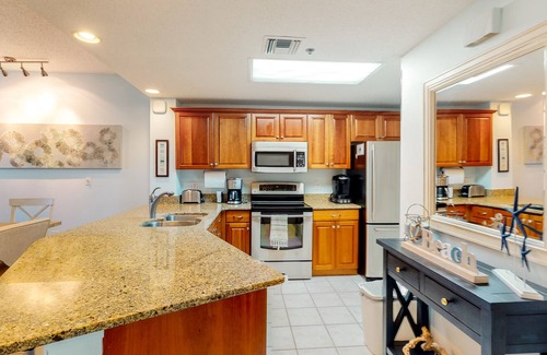 Destin Complejo | Sterling Sands