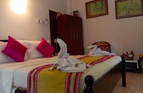 Ekala Cama Y Desayuno | Steur Villa