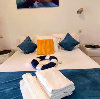 Saturn Apartamento | Stile CAPRI Studio cu terasă ALFA Saturn