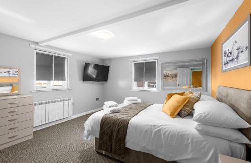 Boston Casa | Still House