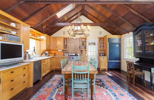 Occidental Otro | Still Light Pond Mini Country Estate