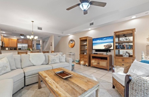 Rock Harbor Casa | AVENTURA ESPERA I - MARINER'S CLUB 606 - KEY LARGO RESORT STYLE VACATION HOME