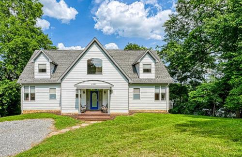 Goodview Casa | Still Waters