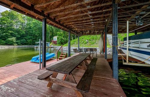 Goodview Casa | Still Waters