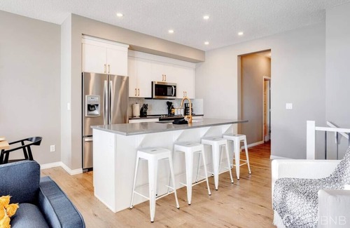 West Edmonton Casa | Stillwater. 3bd/3bath. Brand new