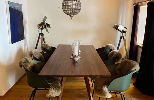 Sent Apartamento | Stilvolle 2,5 Zimmer, Ferienwohnung in Sent