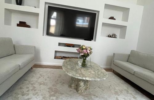 Friedrichstadt Apartamento | Stilvolle Wohnung Zentrum
