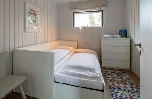 Suederhafen Apartamento | Stilvolles Kapteins Cottage mit Kamin - Inge