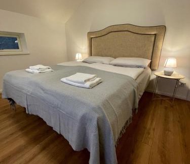 Glienicke/Nordbahn Apartamento | Stilvolles Naturidyll bei Berlin